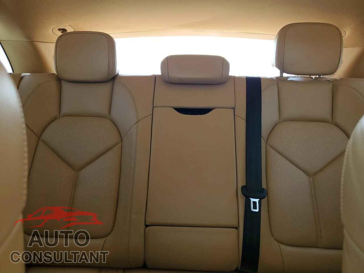 PORSCHE MACAN 2015 - WP1AB2A57FLB54960