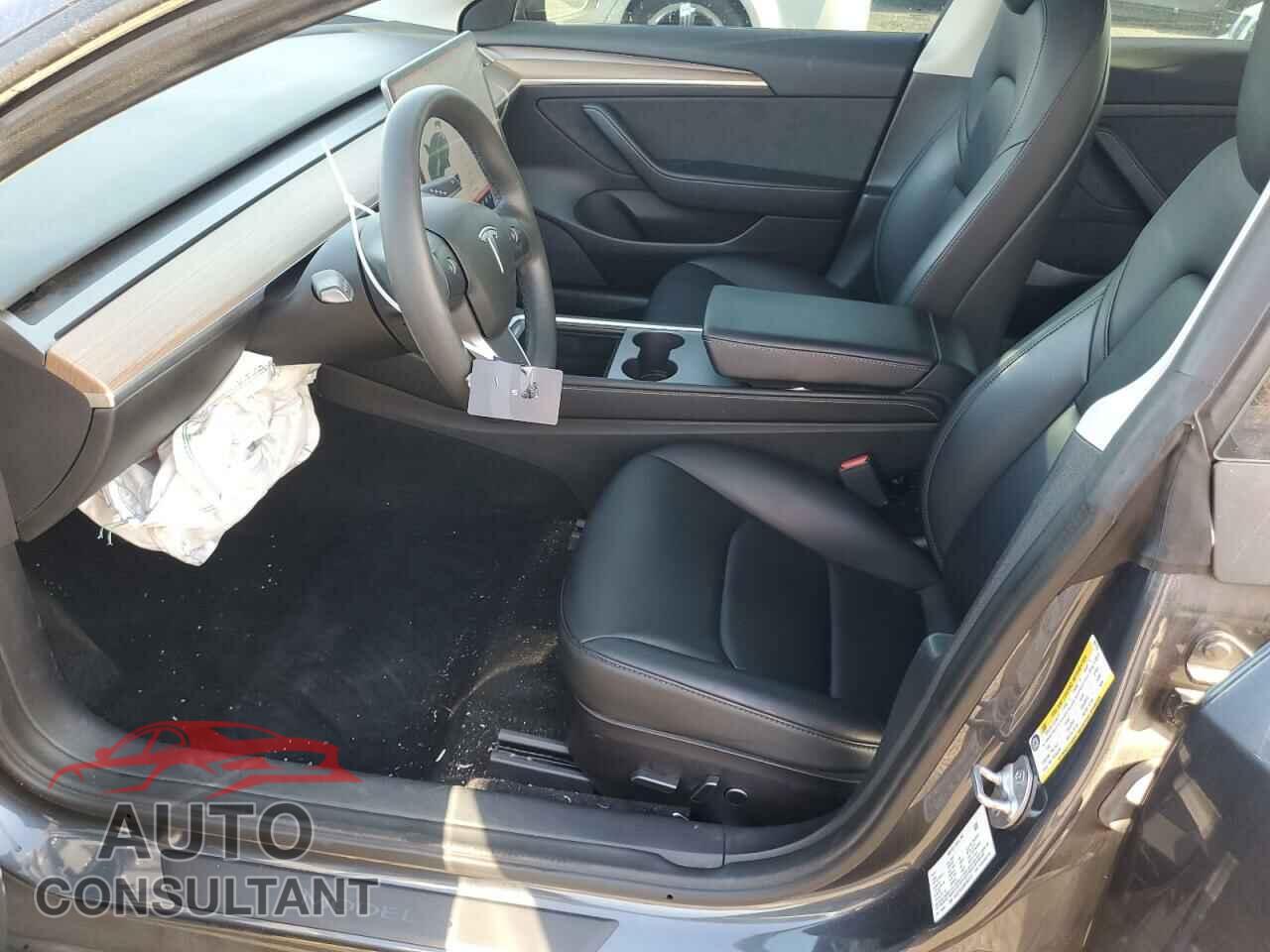 TESLA MODEL 3 2021 - 5YJ3E1EAXMF097723