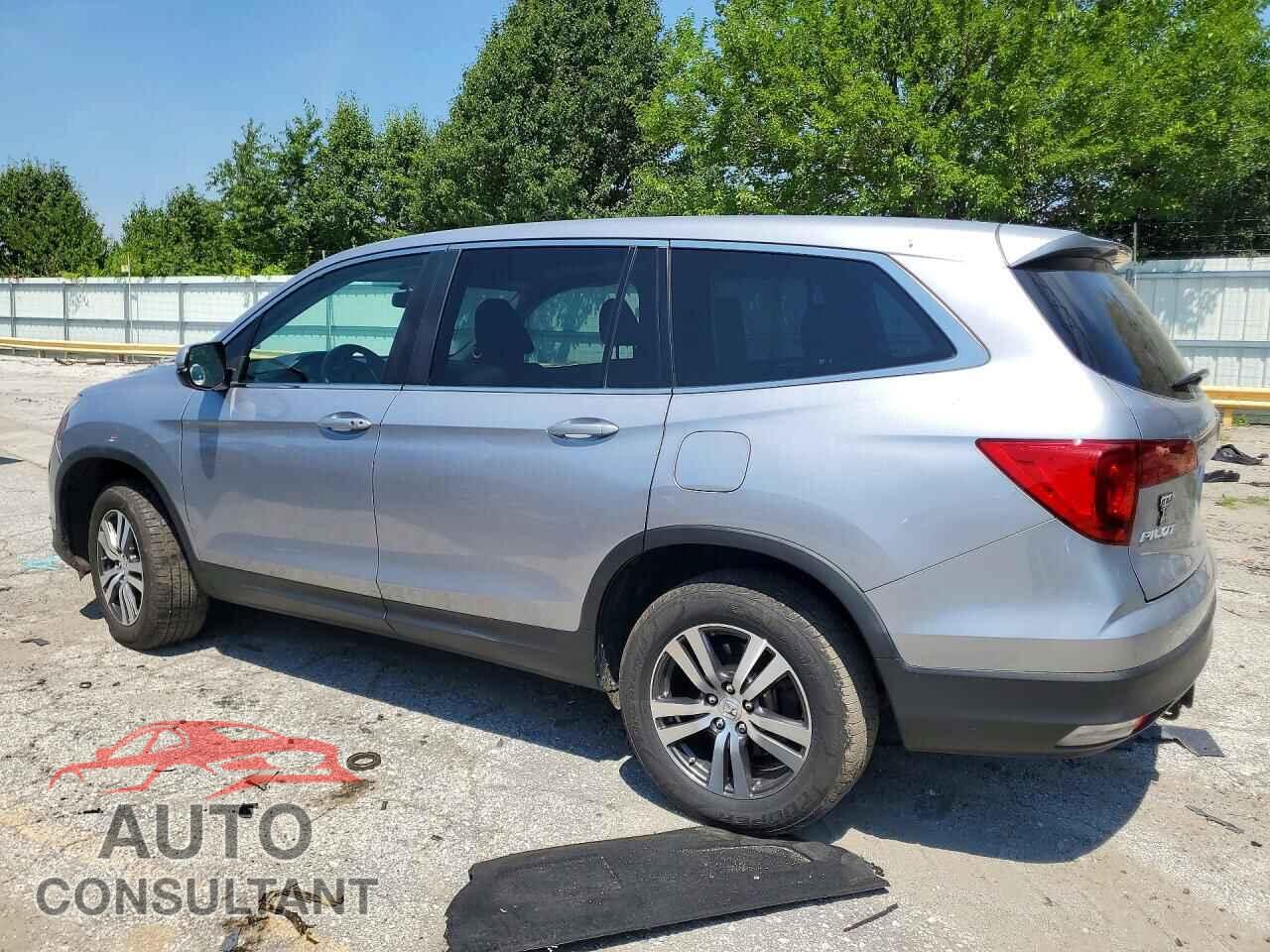 HONDA PILOT 2017 - 5FNYF6H57HB049469