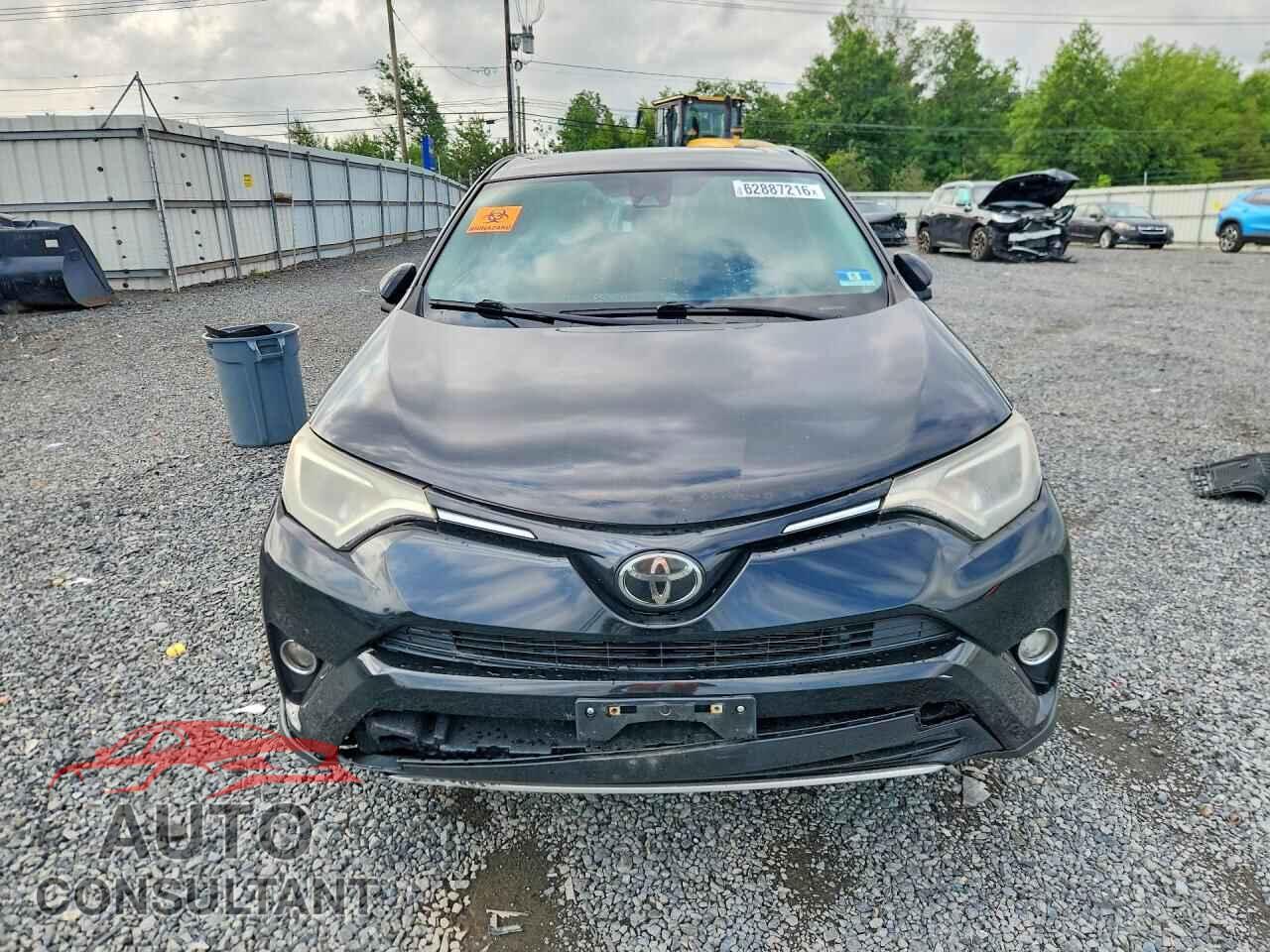 TOYOTA RAV4 2018 - 2T3RFREV2JW807793