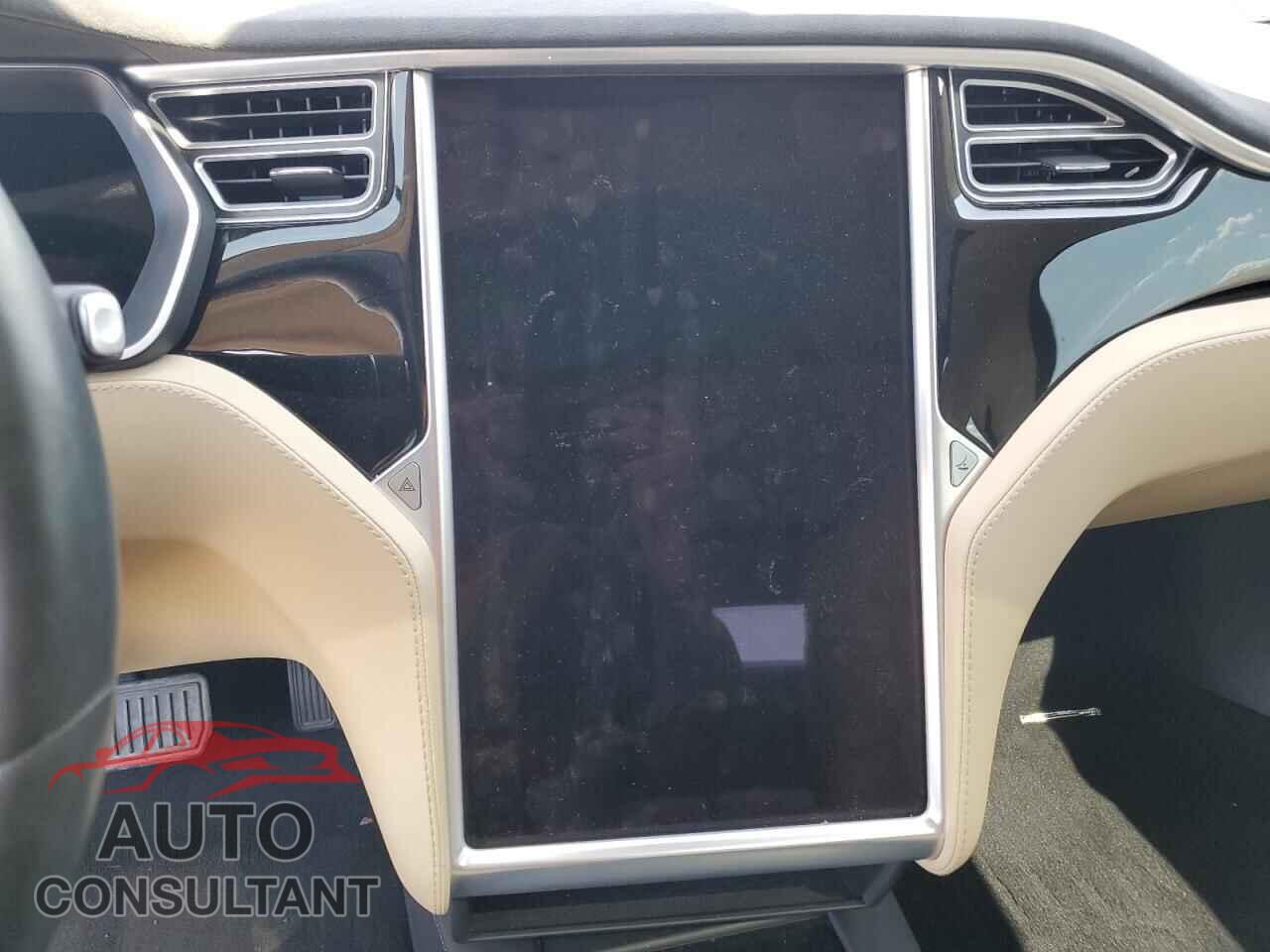 TESLA MODEL S 2015 - 5YJSA1S22FF093642
