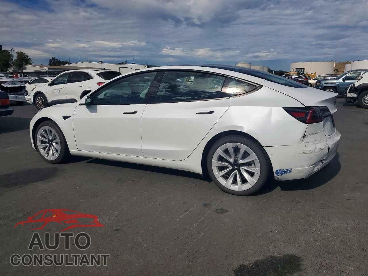 TESLA MODEL 3 2021 - 5YJ3E1EB2MF863064