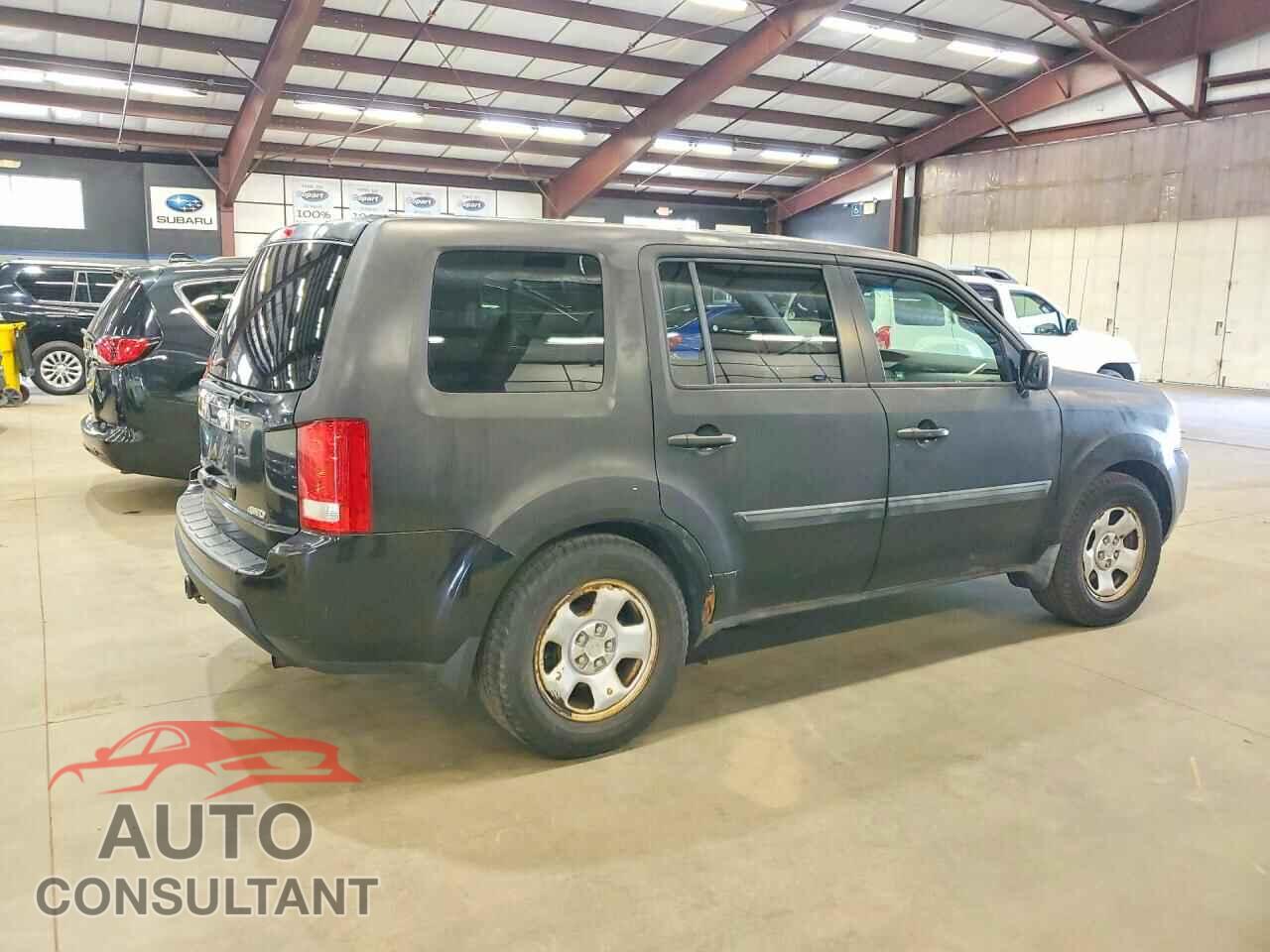 HONDA PILOT 2011 - 5FNYF4H25BB014446