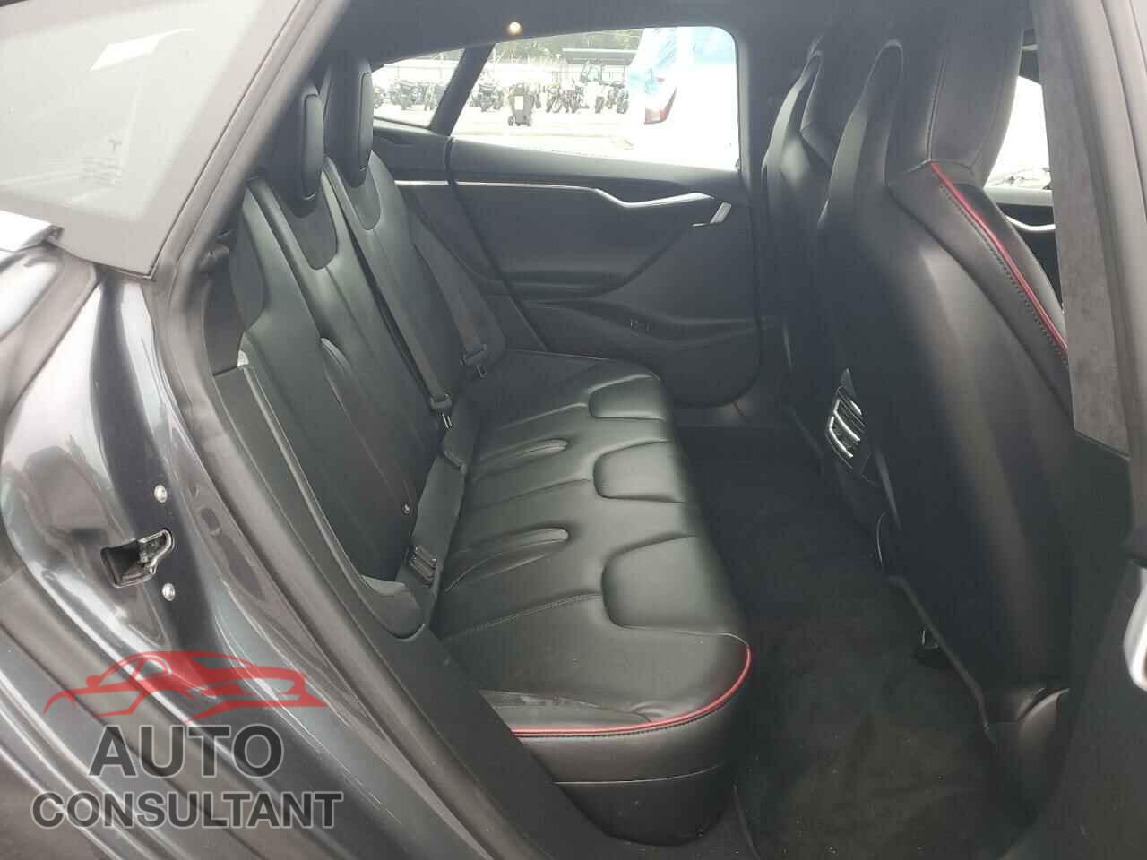 TESLA MODEL S 2014 - 5YJSA1H10EFP60690