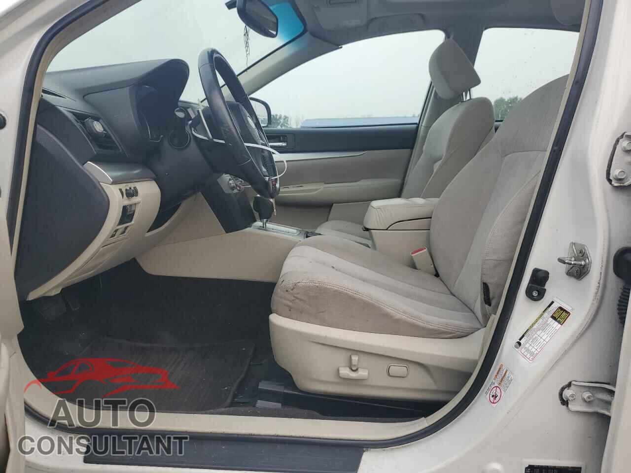SUBARU LEGACY 2014 - 4S3BMBD66E3027829