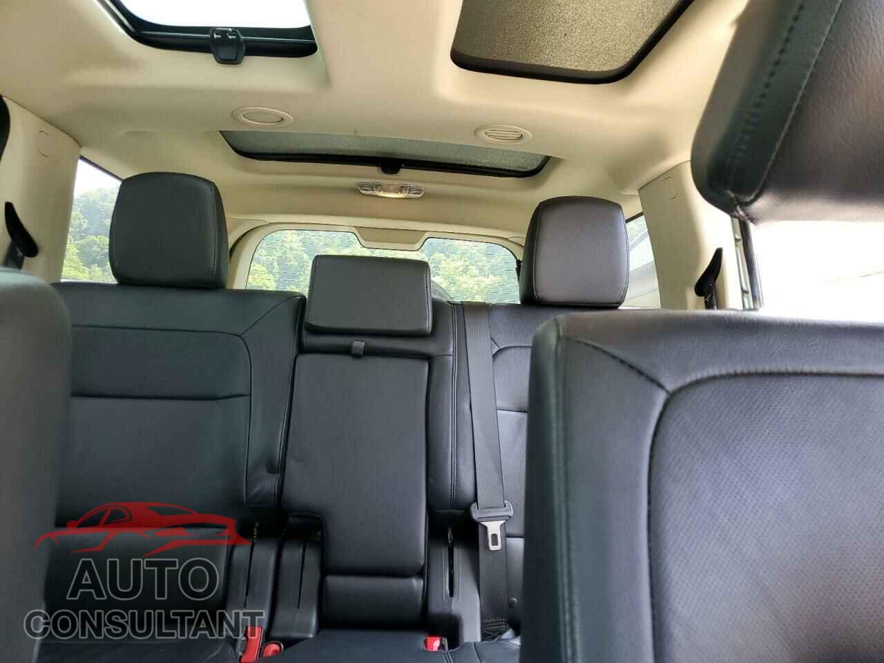 FORD FLEX 2017 - 2FMHK6D81HBA04340