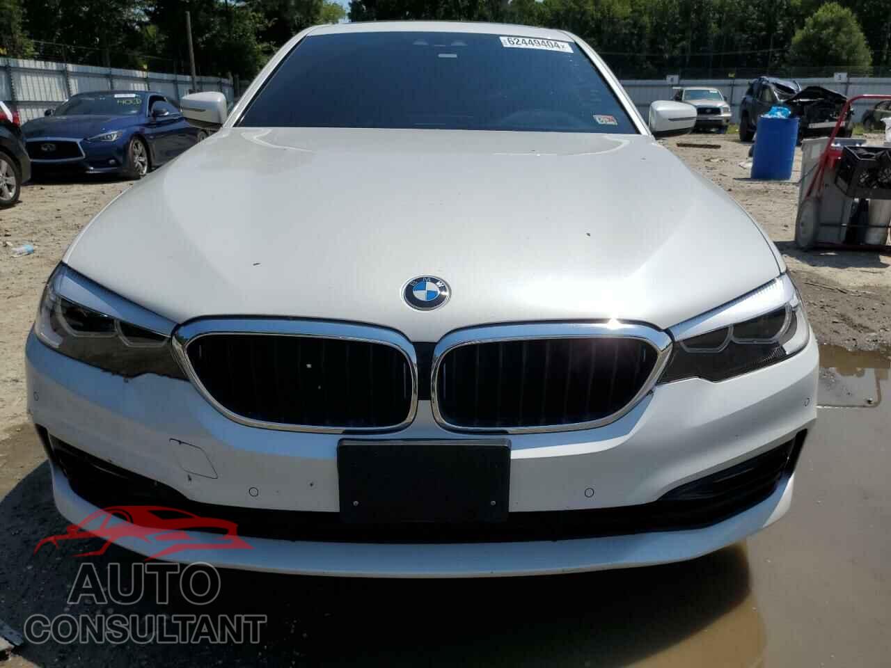 BMW 5 SERIES 2018 - WBAJB1C55JB084959