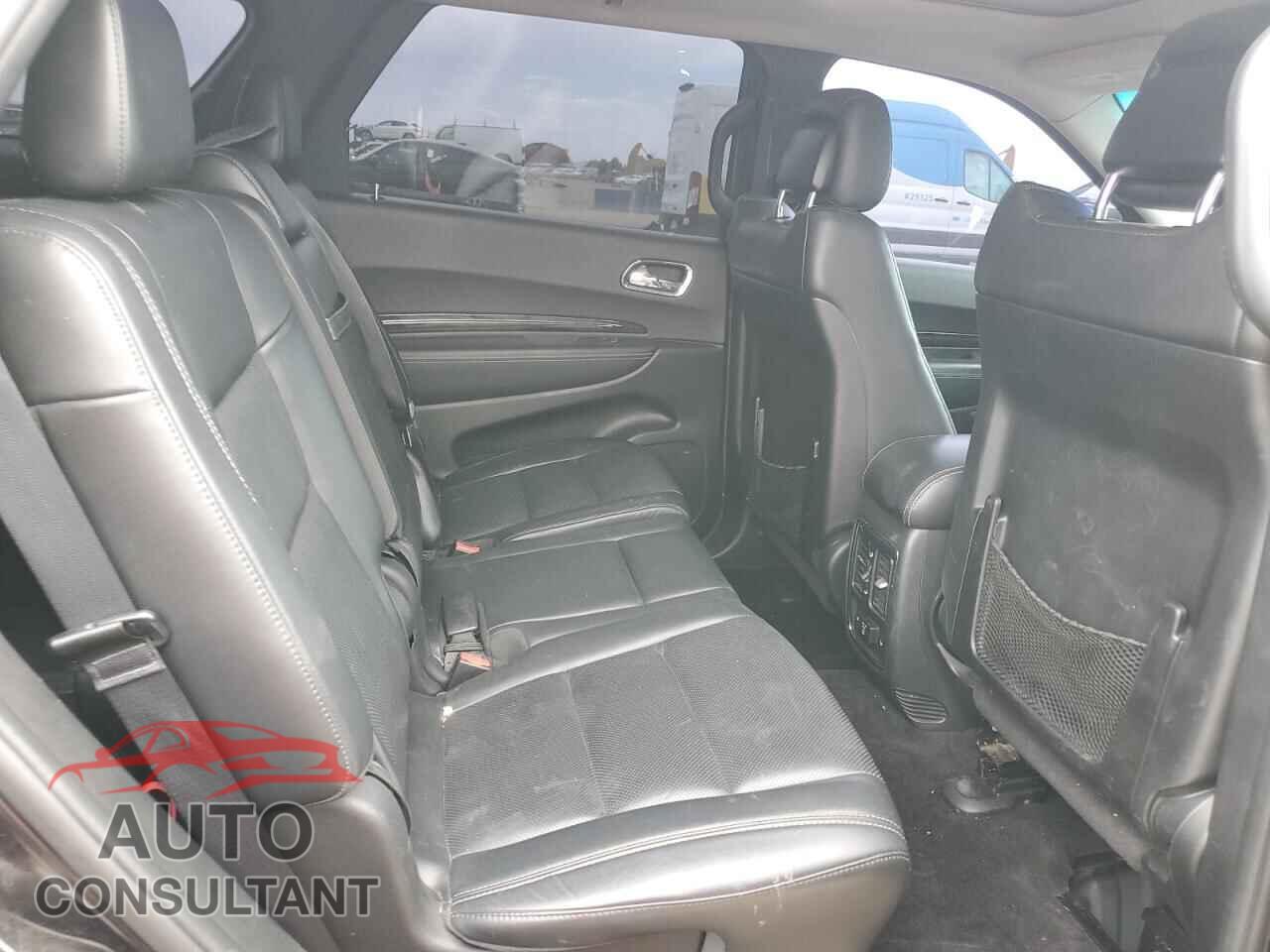DODGE DURANGO 2013 - 1C4SDJET8DC647501
