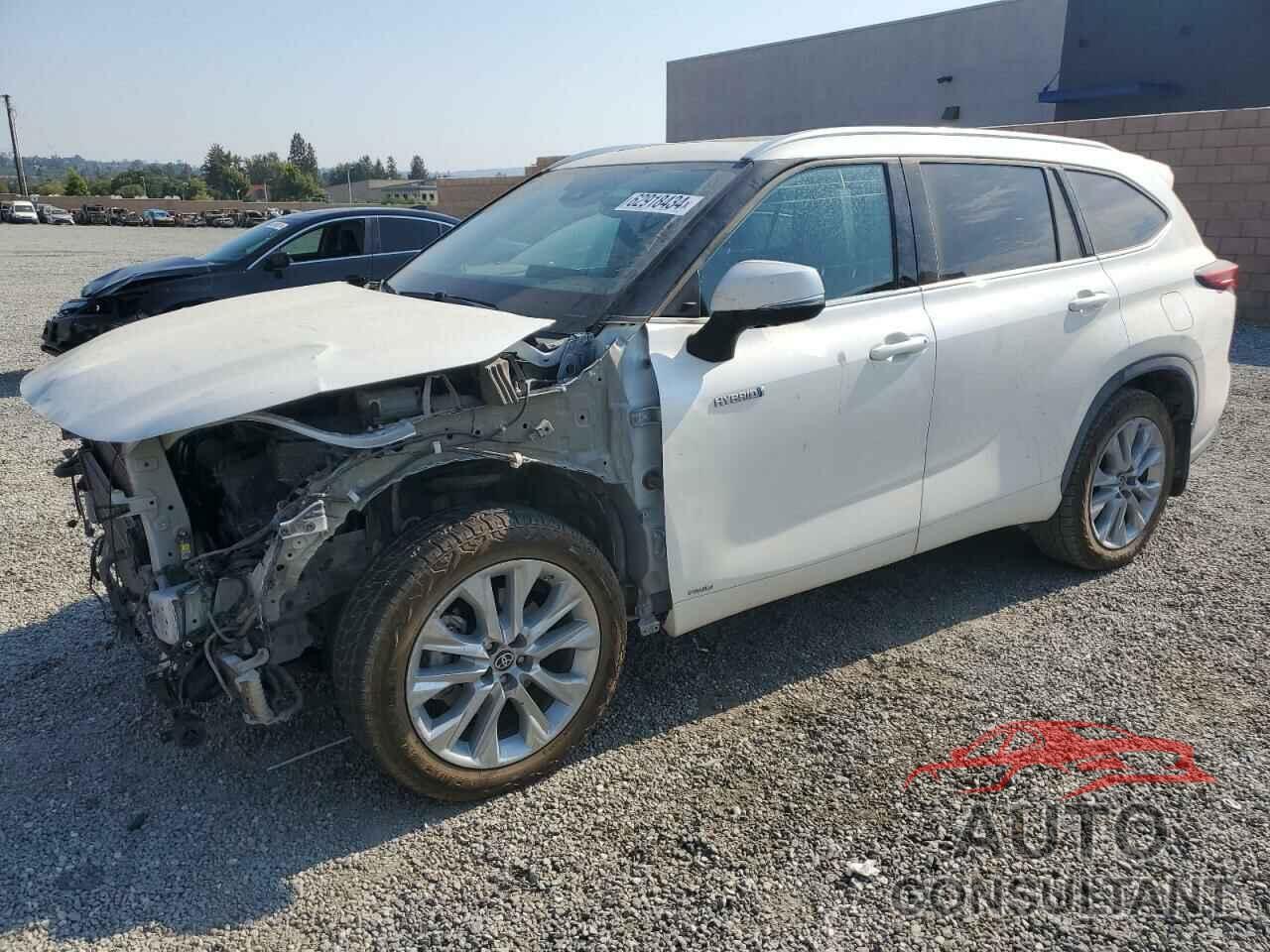 TOYOTA HIGHLANDER 2021 - 5TDDBRCH6MS528677