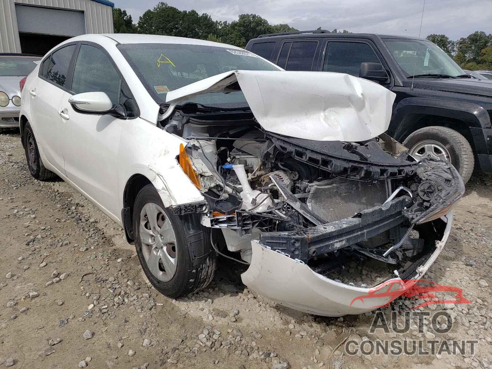 KIA FORTE 2016 - KNAFX4A64G5517666