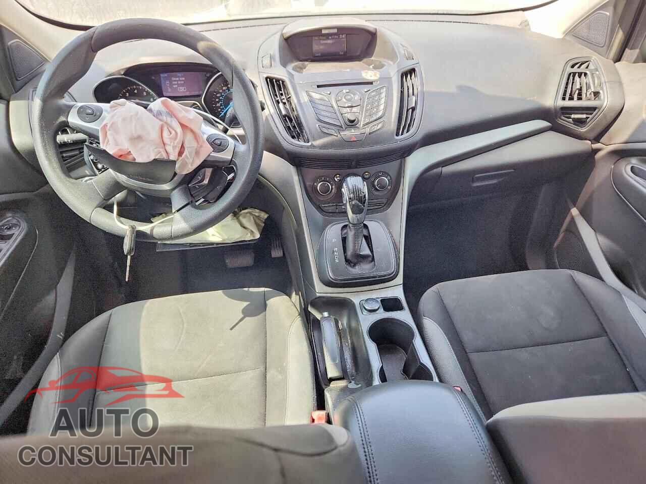 FORD ESCAPE 2013 - 1FMCU0F70DUB81665