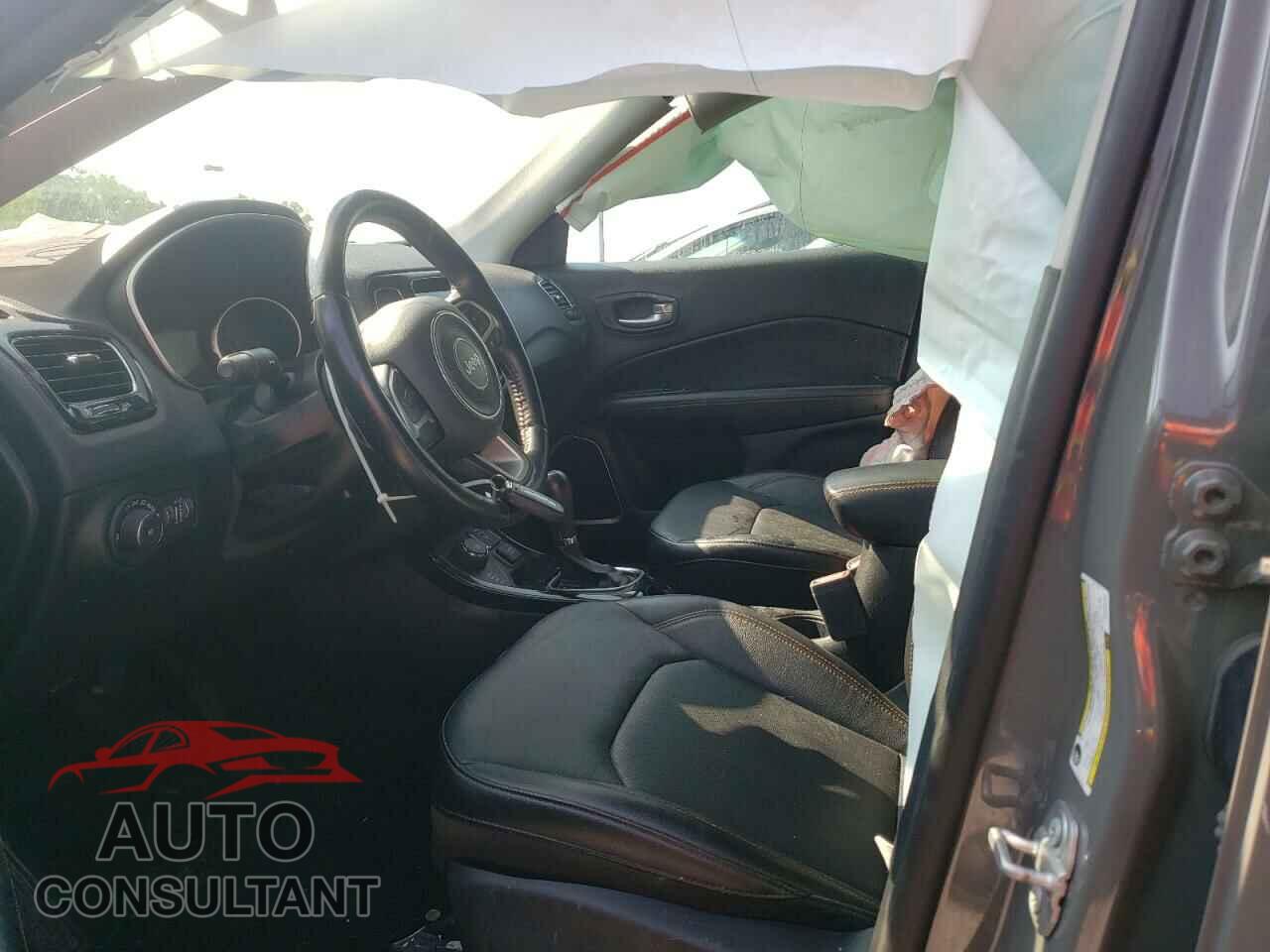 JEEP COMPASS 2021 - 3C4NJDCB4MT550754
