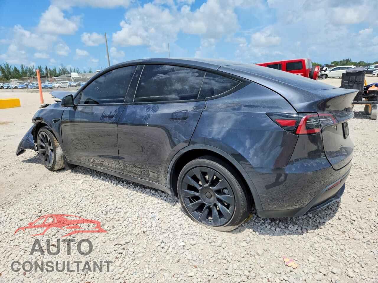 TESLA MODEL Y 2024 - 7SAYGDEDXRF052612