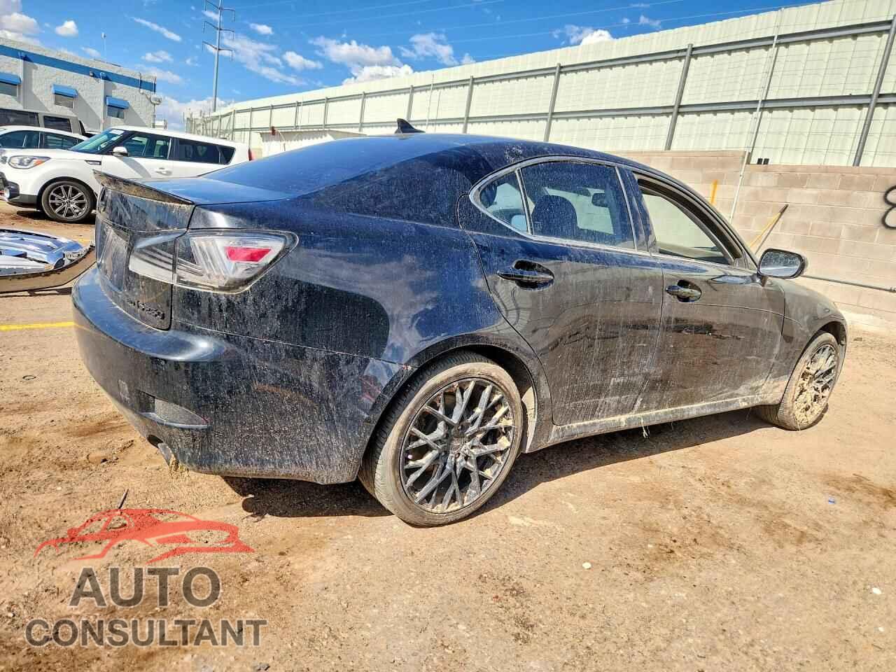 LEXUS IS 2013 - JTHCF5C25D5061566