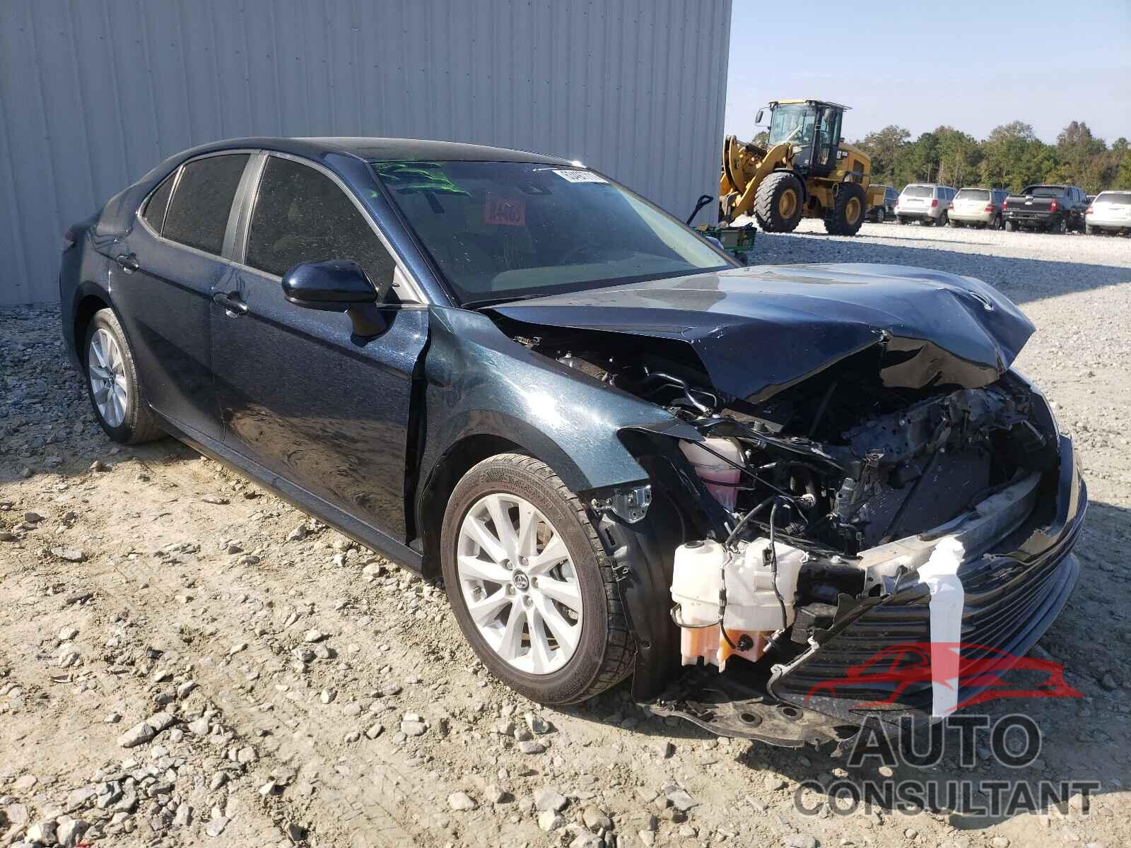 TOYOTA CAMRY 2018 - 4T1B11HK8JU662299
