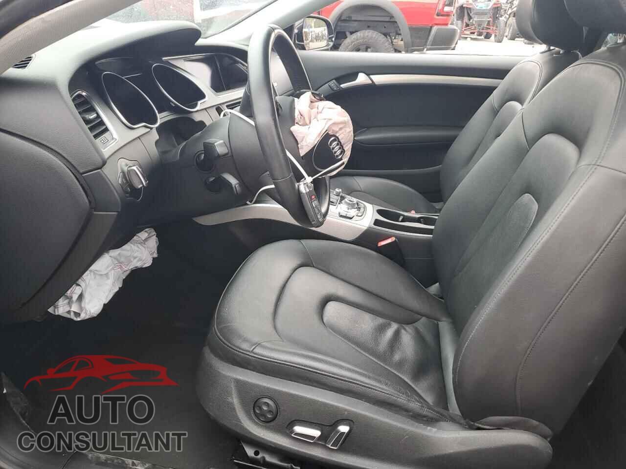 AUDI A5 2014 - WAULFAFR8EA019157
