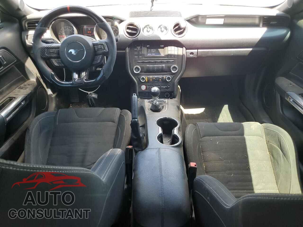FORD MUSTANG 2015 - 1FA6P8CF8F5431871
