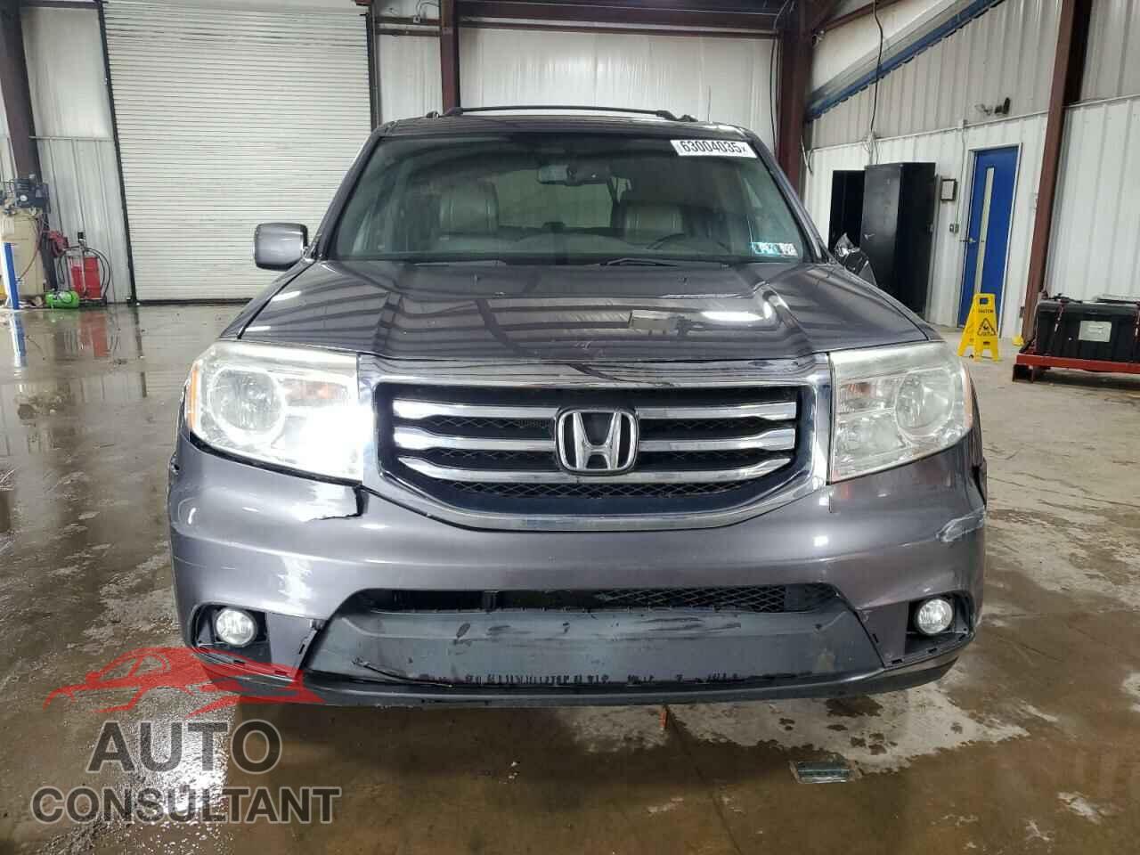 HONDA PILOT 2015 - 5FNYF4H57FB031118