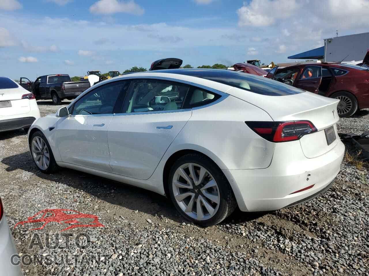 TESLA MODEL 3 2020 - 5YJ3E1EAXLF793478
