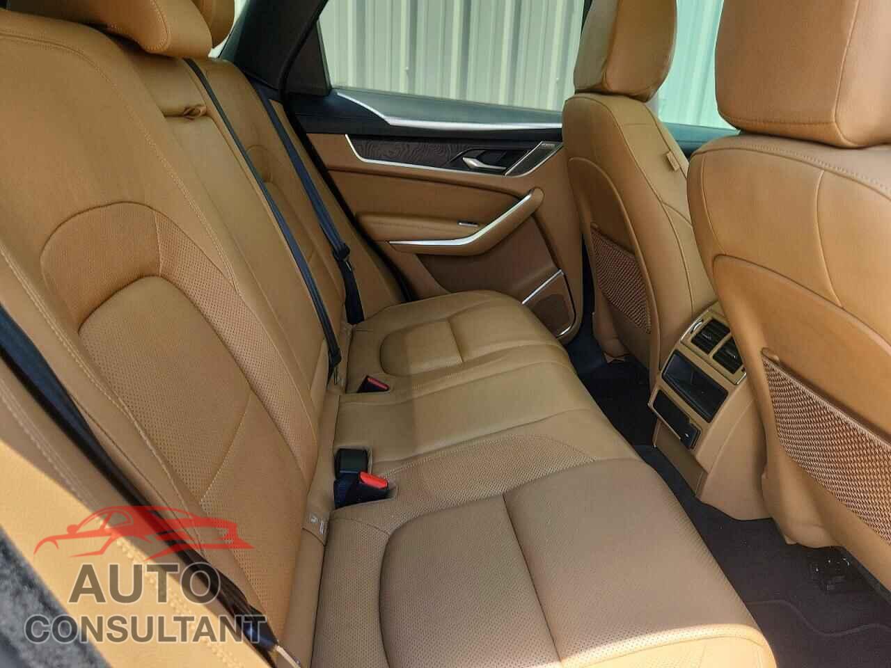 JAGUAR F-PACE 2021 - SADCJ2EX7MA671455