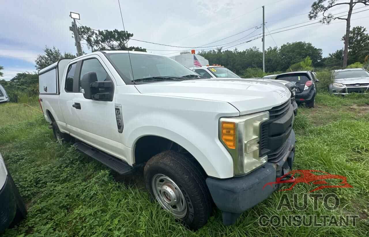 FORD F250 2017 - 1FT7X2B68HED72112