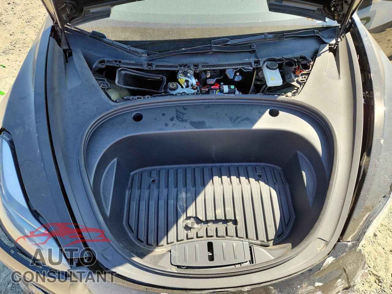 TESLA MODEL 3 2023 - 5YJ3E1EA5PF541255
