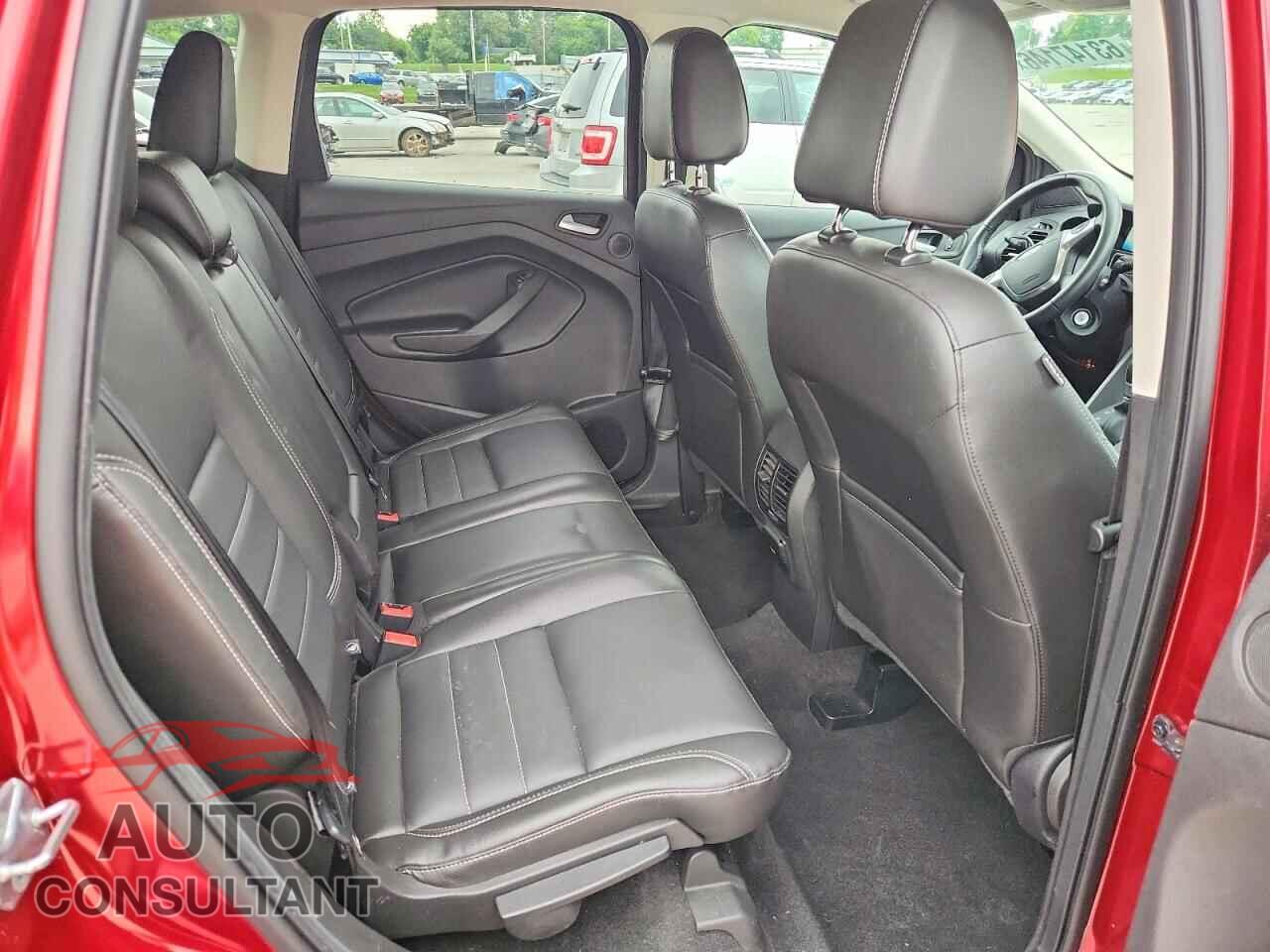 FORD ESCAPE 2016 - 1FMCU0GX9GUA19763