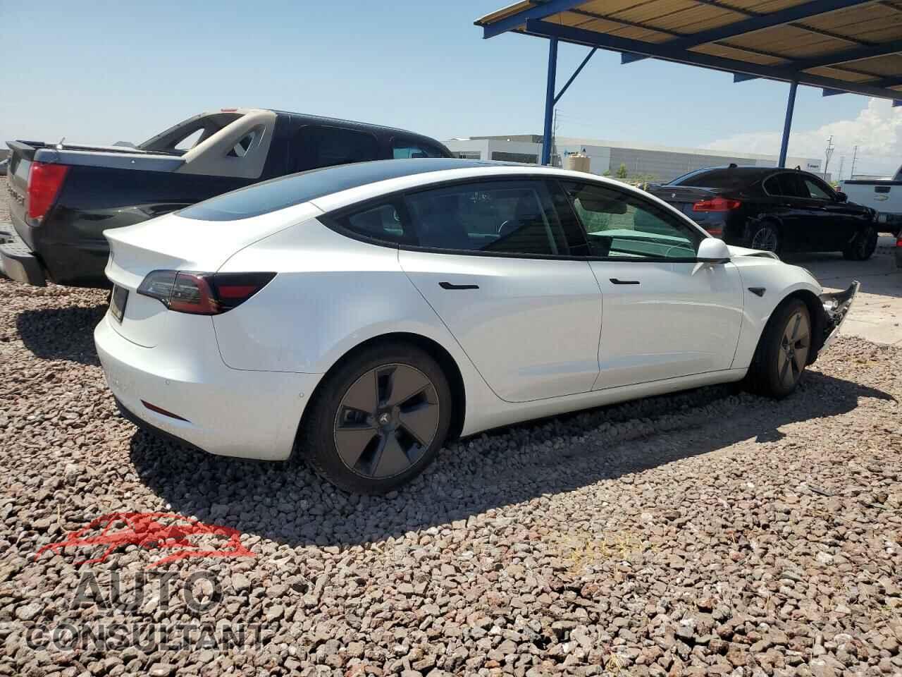 TESLA MODEL 3 2021 - 5YJ3E1EA0MF939596