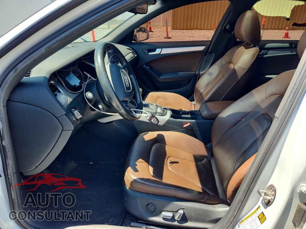 AUDI A4 2014 - WAUBFAFL5EA031225