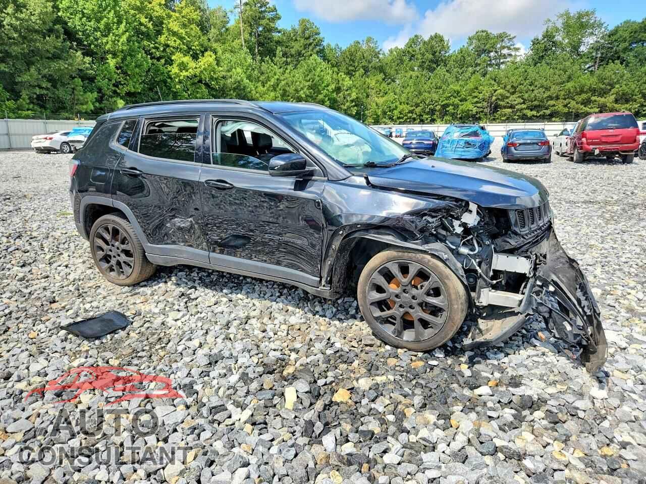 JEEP COMPASS 2019 - 3C4NJDCB8KT672742