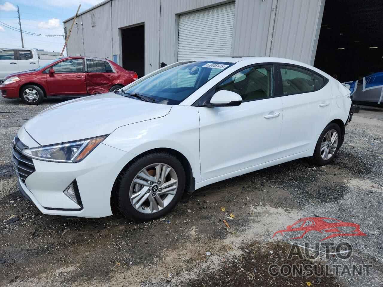 HYUNDAI ELANTRA 2019 - 5NPD84LF6KH476857