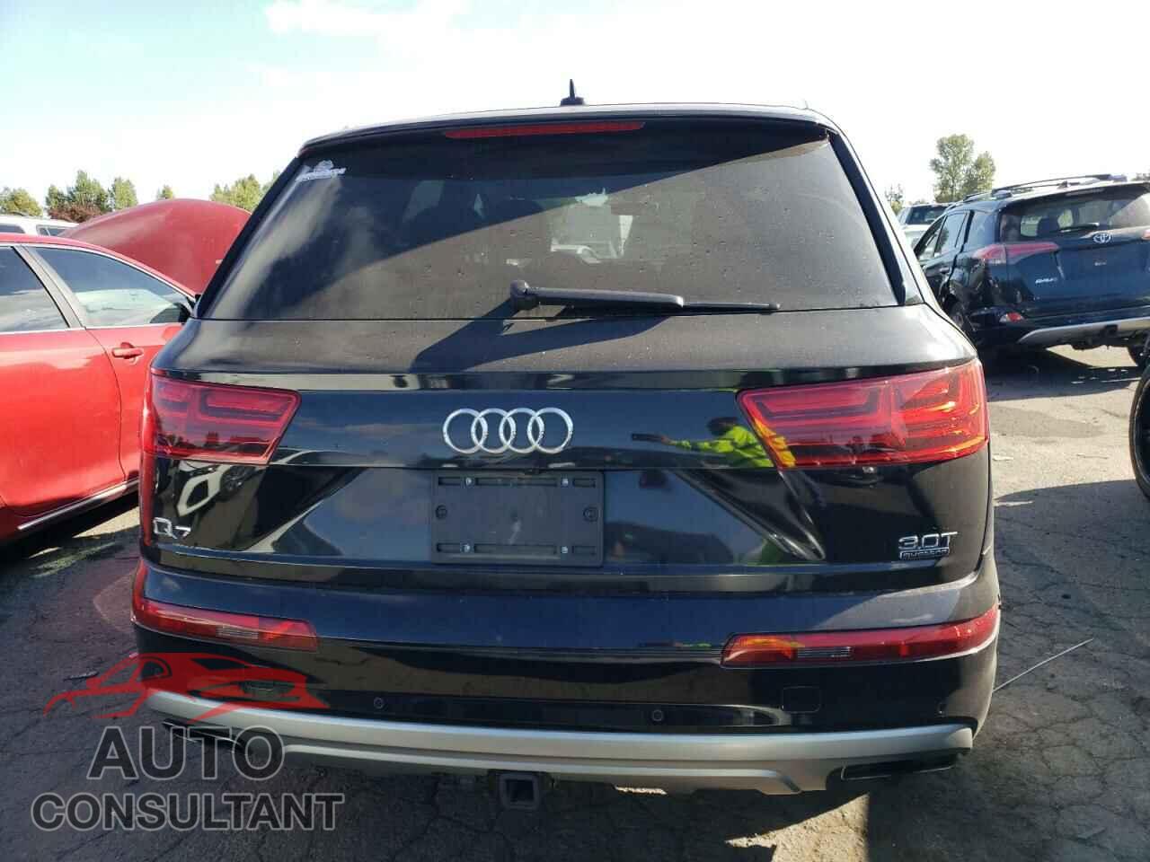 AUDI Q7 2017 - WA1VAAF76HD017381