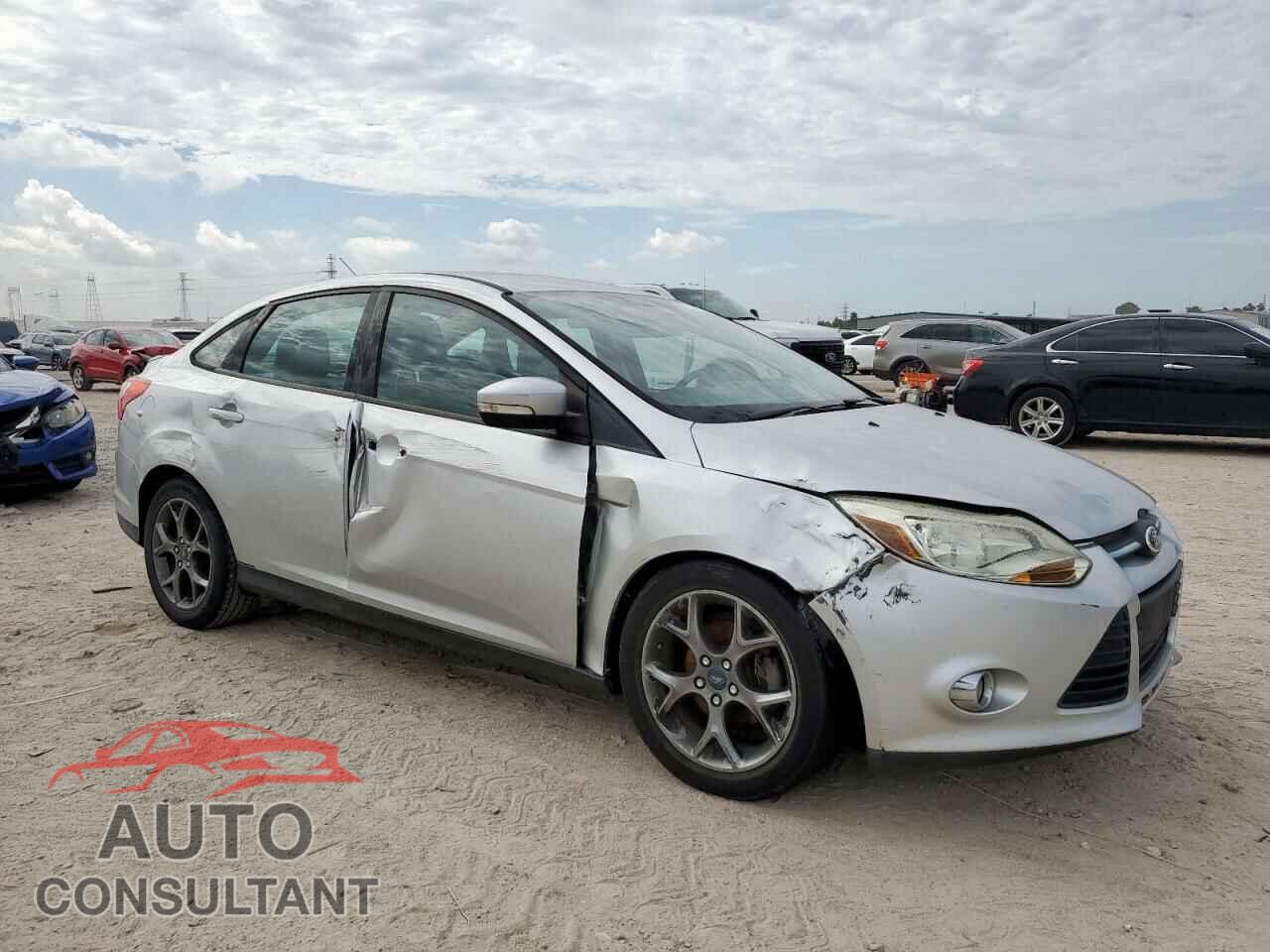 FORD FOCUS 2013 - 1FADP3F29DL284245
