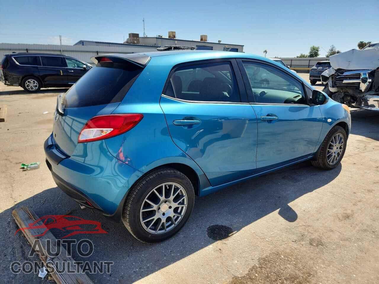 MAZDA 2 2011 - JM1DE1HZ0B0125417