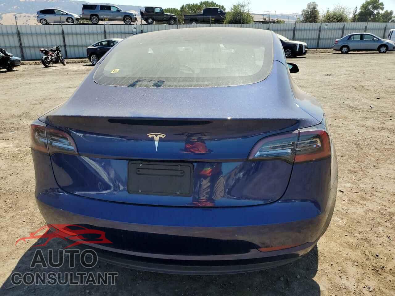 TESLA MODEL 3 2023 - 5YJ3E1EA3PF458519
