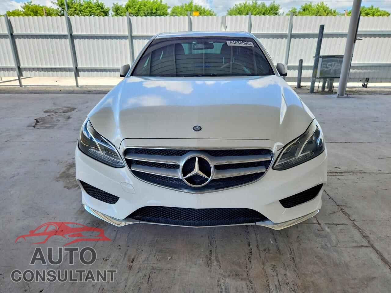 MERCEDES-BENZ E-CLASS 2015 - WDDHF5KB8FB097237