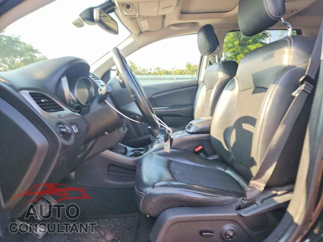 DODGE JOURNEY 2020 - 3C4PDCGBXLT271148