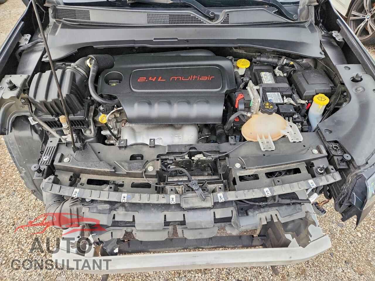 JEEP COMPASS 2022 - 3C4NJDBB2NT165518