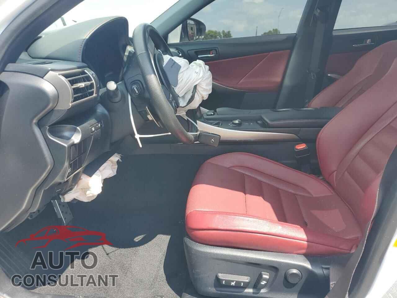 LEXUS IS 2015 - JTHBF1D25F5054641
