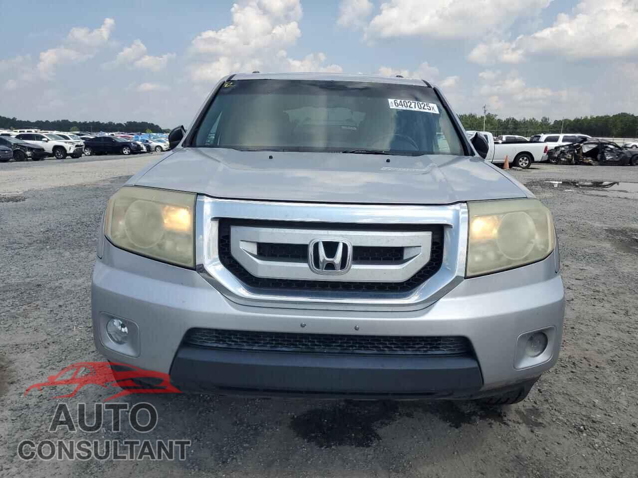 HONDA PILOT 2011 - 5FNYF3H61BB008835