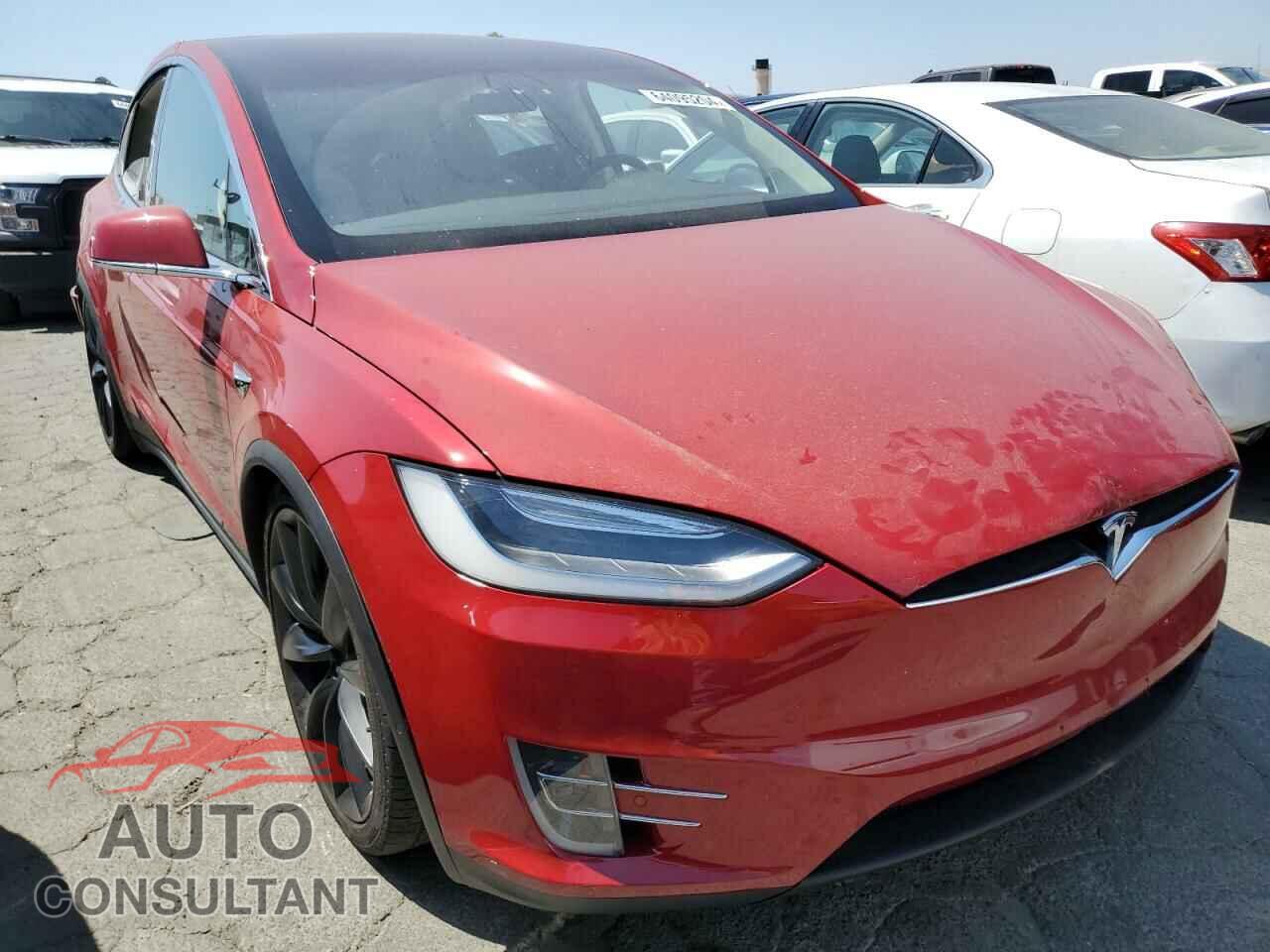 TESLA MODEL X 2017 - 5YJXCBE21HF038300