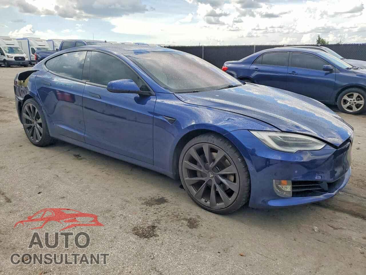 TESLA MODEL S 2017 - 5YJSA1E21HF207063