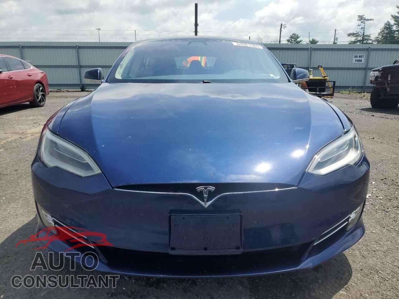 TESLA MODEL S 2018 - 5YJSA1E29JF296757