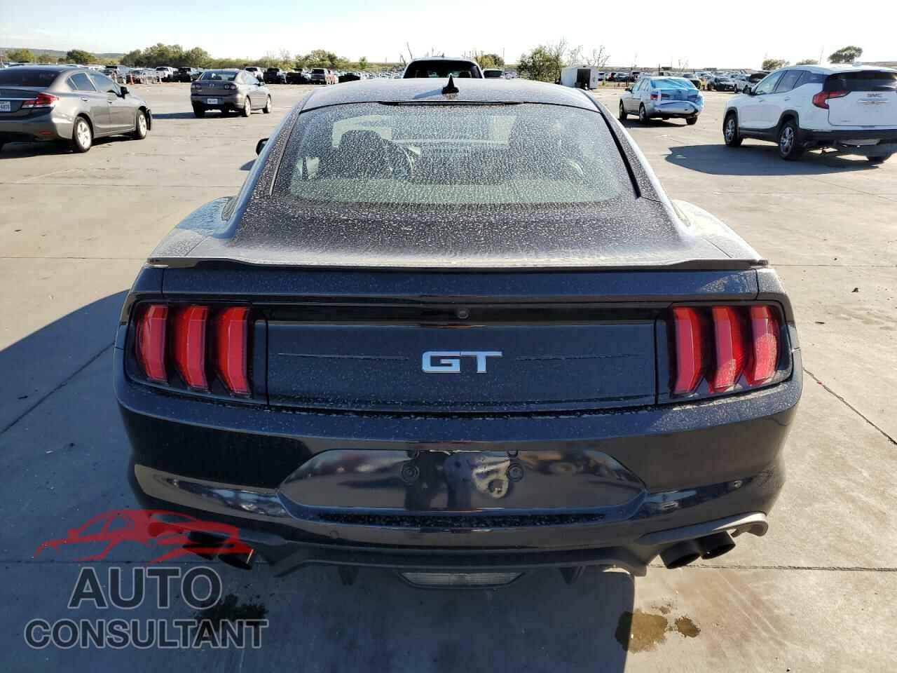 FORD MUSTANG 2021 - 1FA6P8CF3M5111368