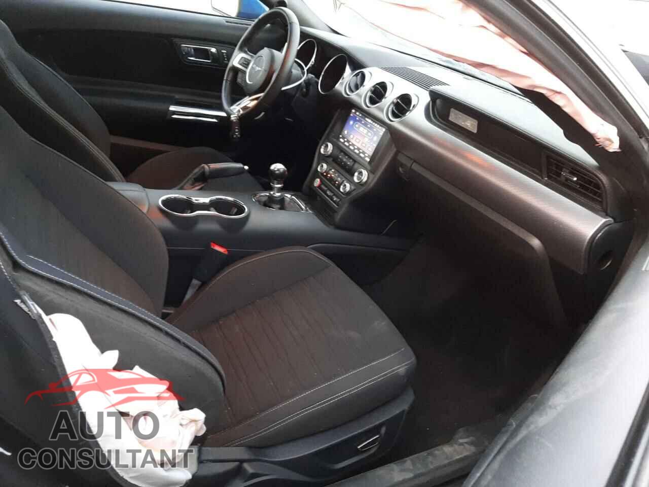 FORD MUSTANG 2017 - 1FA6P8THXH5214035