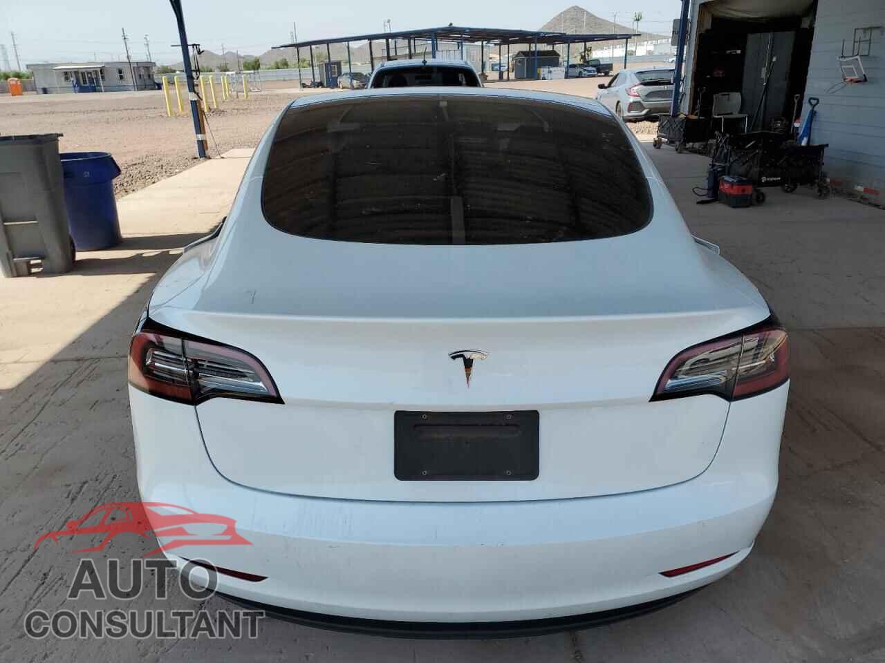 TESLA MODEL 3 2023 - 5YJ3E1EA6PF663381