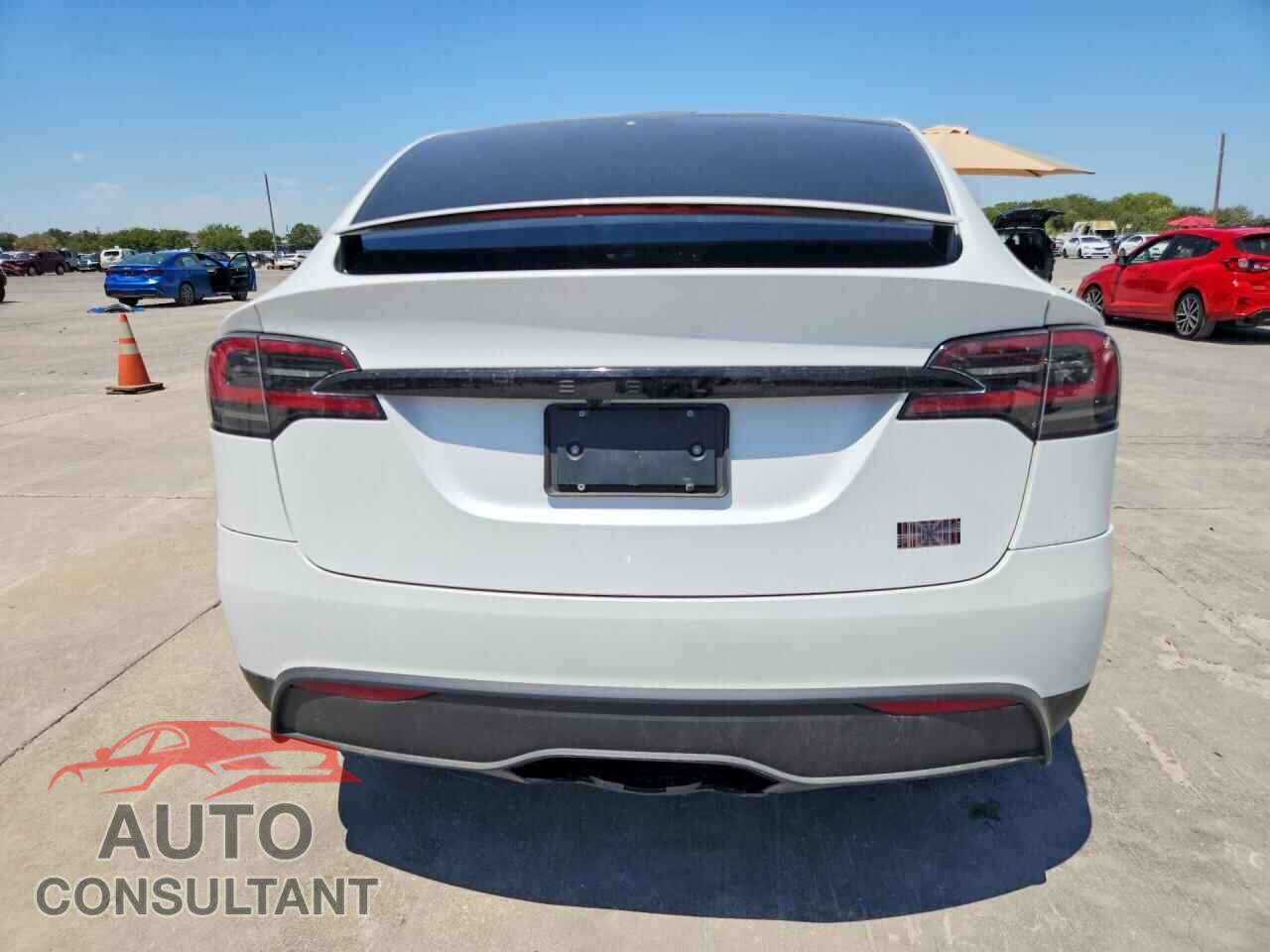 TESLA MODEL X 2026 - 7SAXCBE68TF486676
