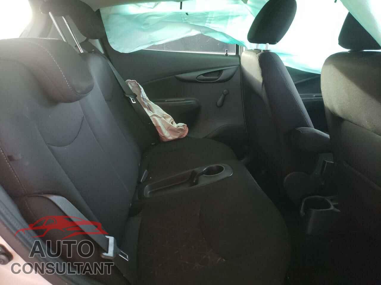 CHEVROLET SPARK 2019 - KL8CB6SA5KC811657