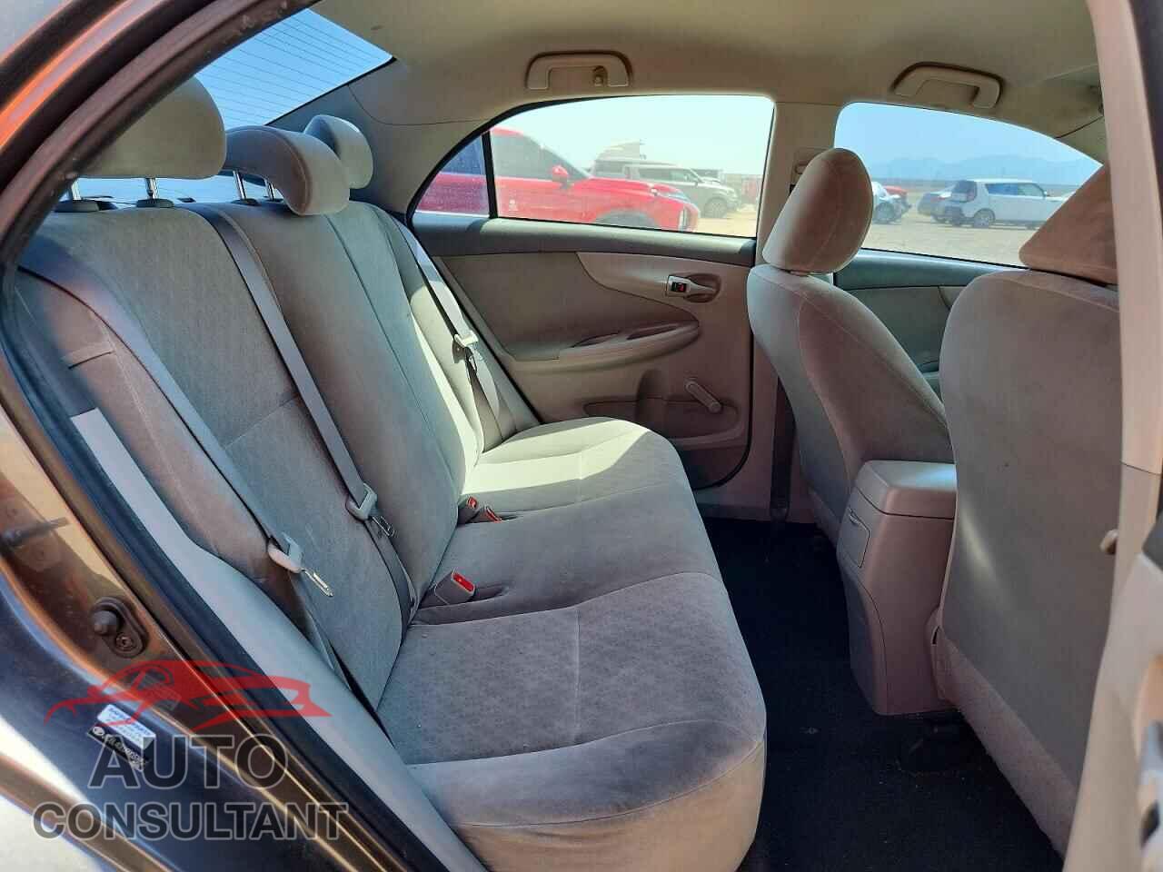 TOYOTA COROLLA 2009 - JTDBL40E099037657