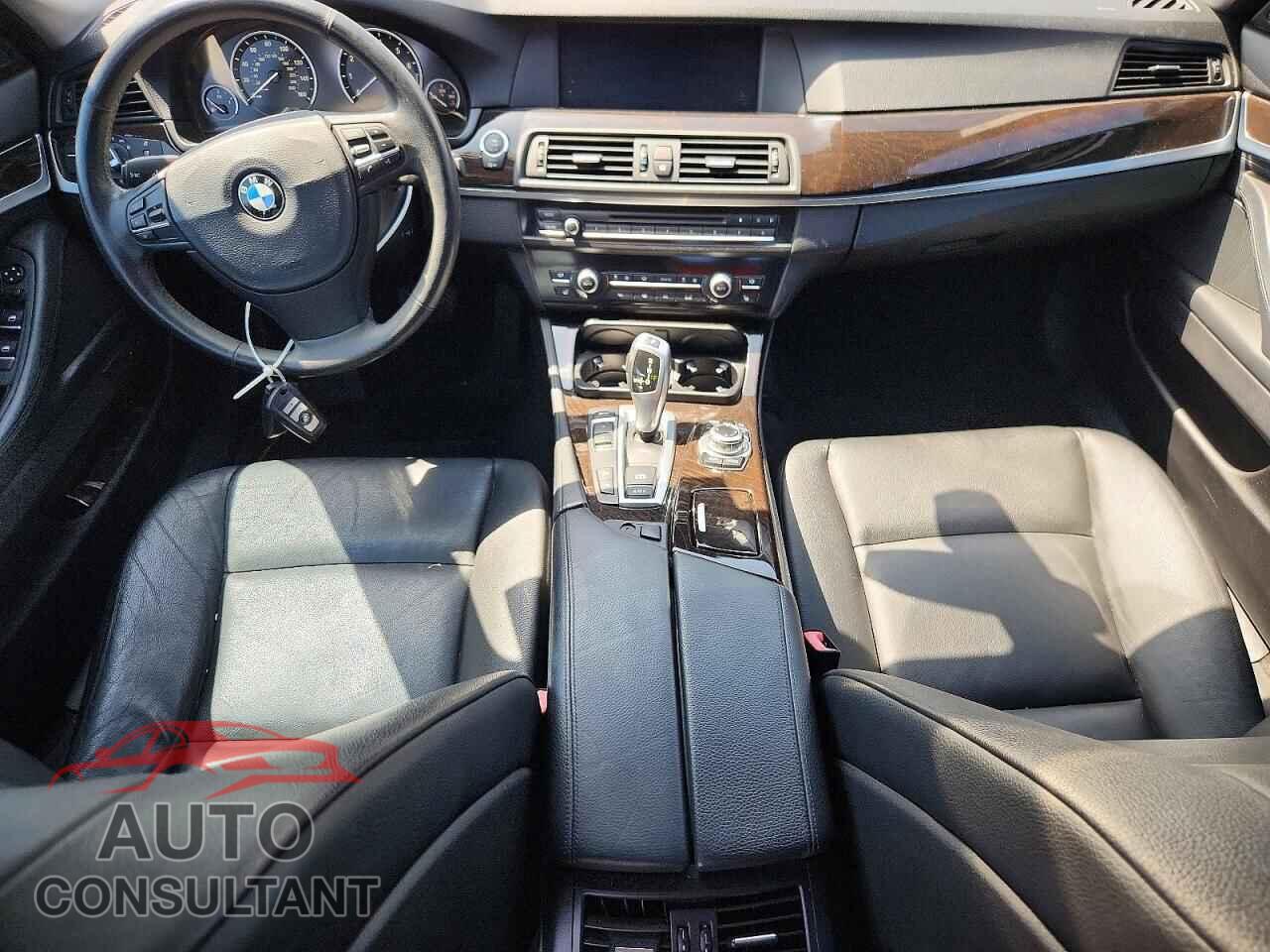 BMW 5 SERIES 2013 - WBAFU7C55DDU72575
